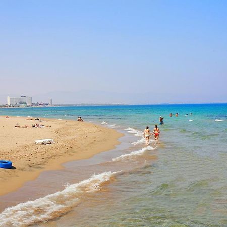 Oscar Park Hotel Next To Antic City Salamis 파마구스타 외부 사진