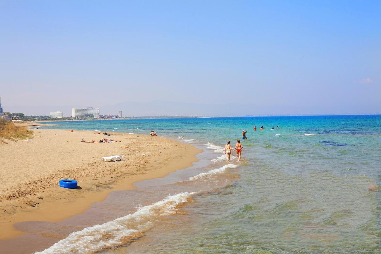Oscar Park Hotel Next To Antic City Salamis 파마구스타 외부 사진