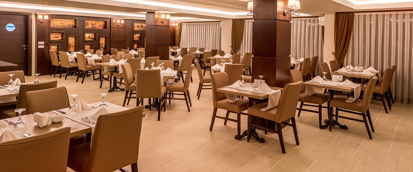 Oscar Park Hotel Next To Antic City Salamis 파마구스타 외부 사진
