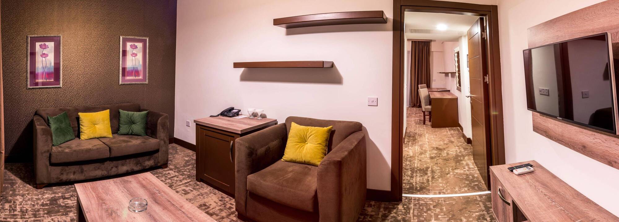 Oscar Park Hotel Next To Antic City Salamis 파마구스타 외부 사진