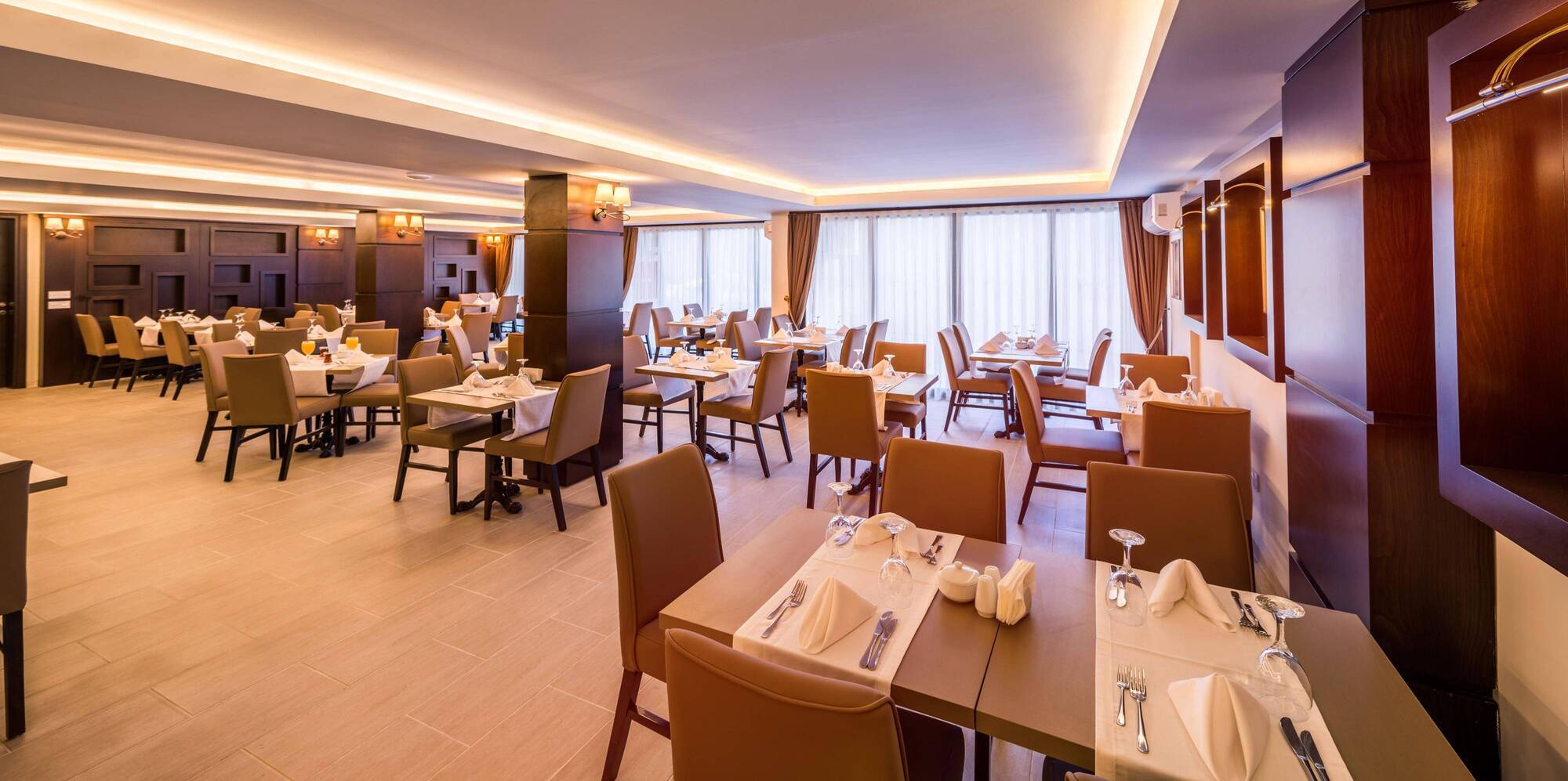 Oscar Park Hotel Next To Antic City Salamis 파마구스타 외부 사진